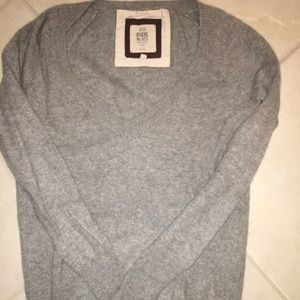 Cashmere sweater